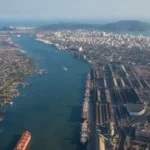 Santos e palestras sobre China