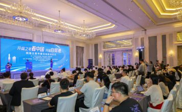 Vlogueiro americano “Tio Tuomi”: contando as histórias de Hainan para o mundo