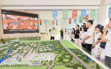 Ano inicial observa a China · Porto de Livre Comércio Aberto: uma tigela de “caldo azedo de Hainan” avança rumo à modernização