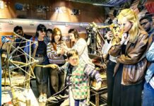 Professores russos participam de evento cultural da peônia em Heze