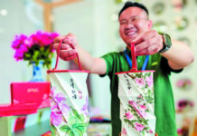 Distrito de Mudan, Heze, Shandong: Peônias embarcam no sucesso das vendas online