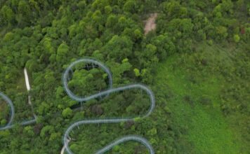 Da “Beleza Ecológica” à “Prosperidade da População”: o Caminho do Turismo Cultural que Enriquece a Região do Grande Cânion de Bashan