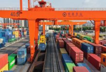 Uma única declaração e liberação direta no porto: novo modelo de transporte ferroviário-marítimo de Xuzhou acelera o comércio exterior