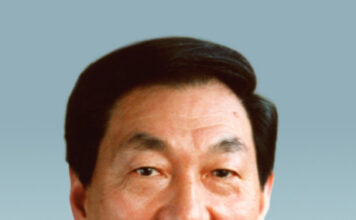 Ex-primeiro-ministro da China Zhu Rongji morre aos 98 anos em Beijing