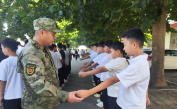 Gaozhuang realiza educação em defesa nacional para estudantes
